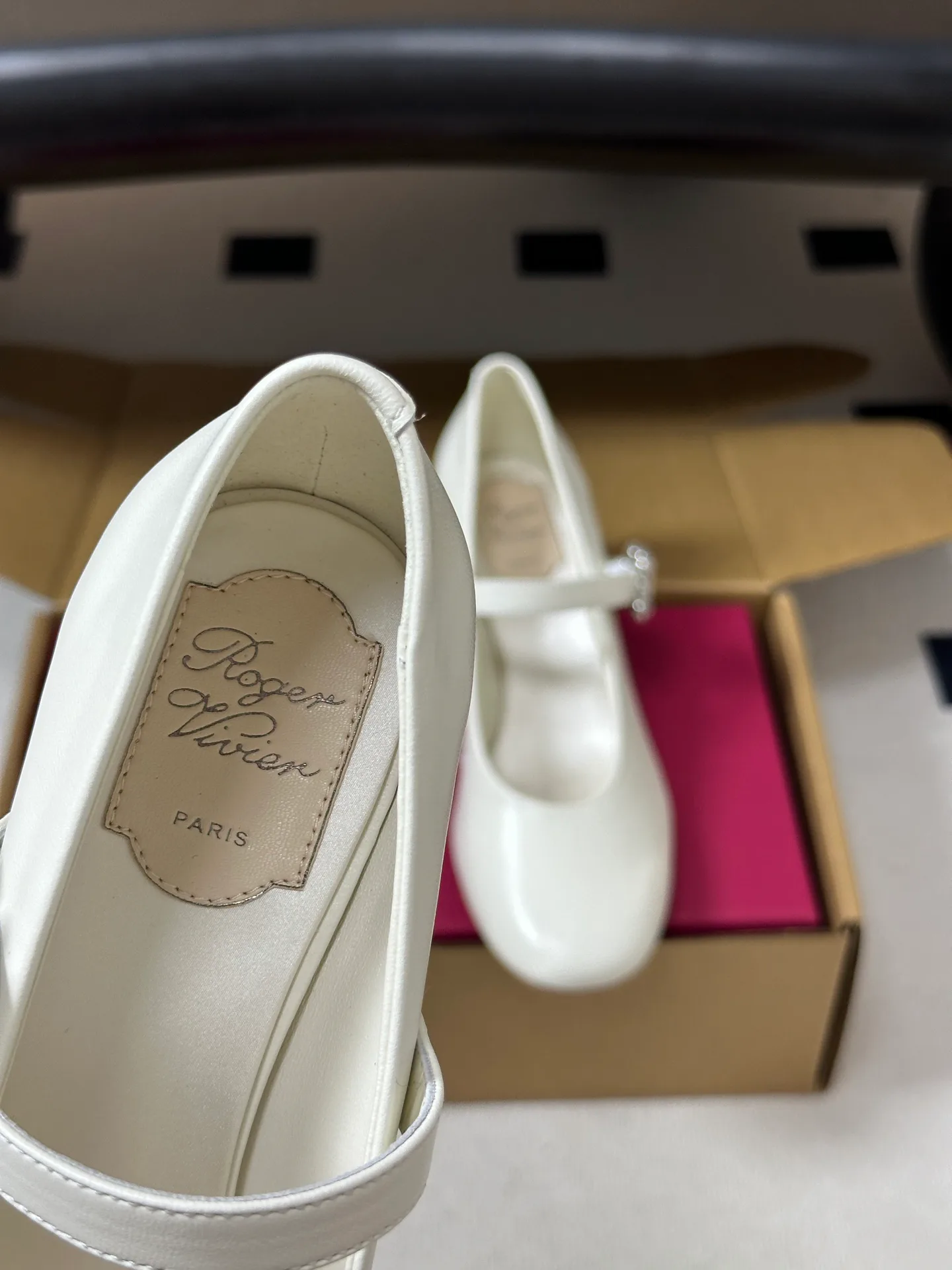 Women's Heels ROGER VIVIER 18041484