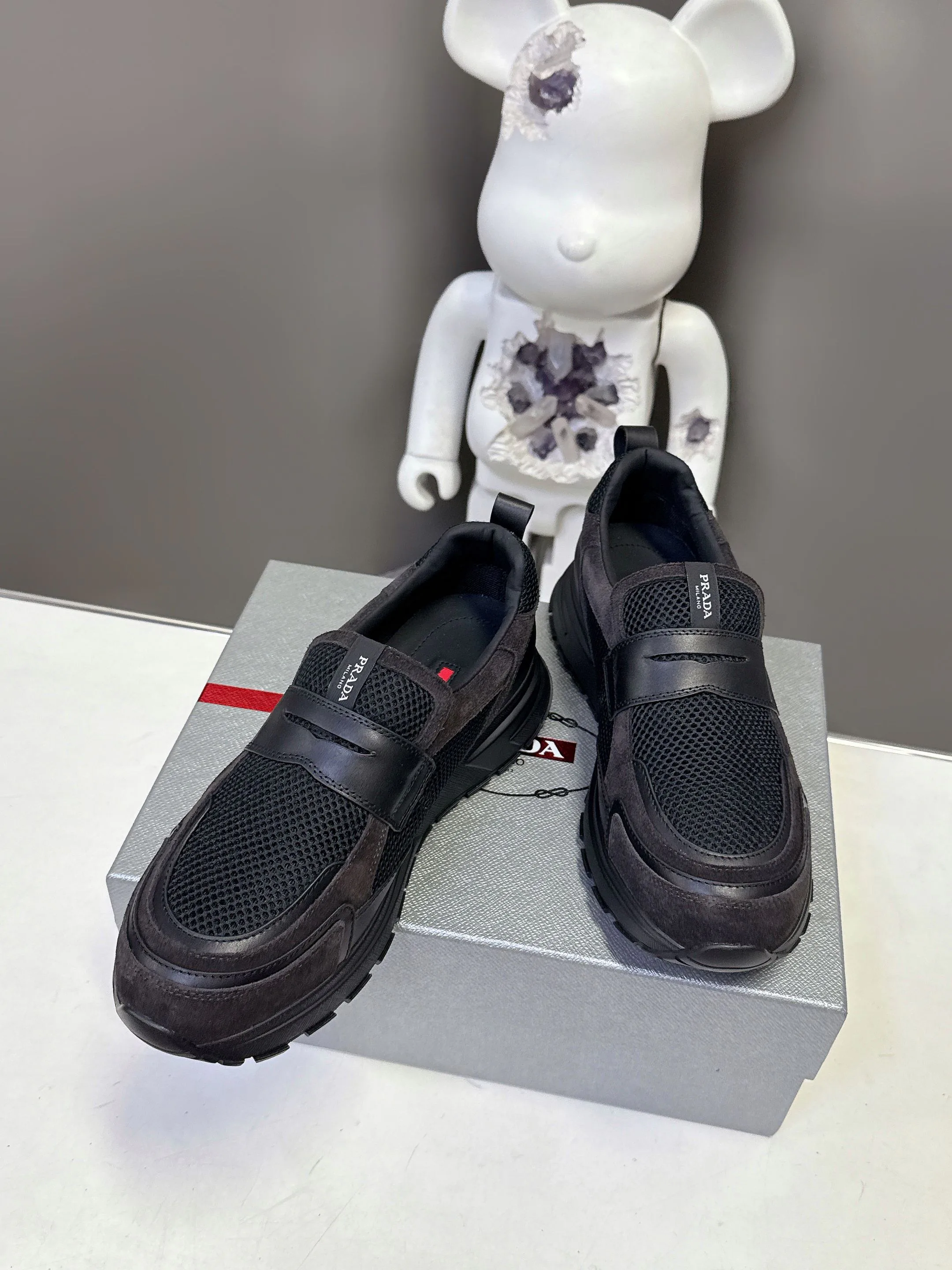 Women's Sneakers PRADA 17803497