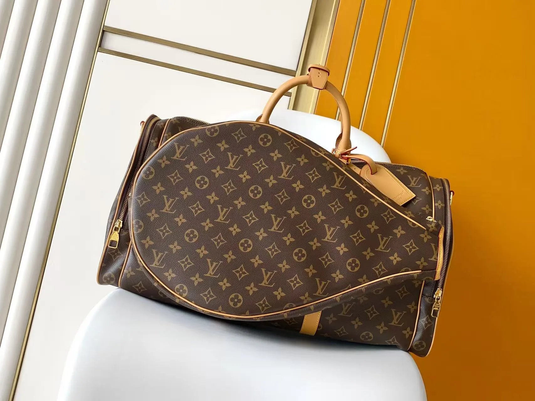 Women's Travel Bags LOUIS VUITTON 17948740