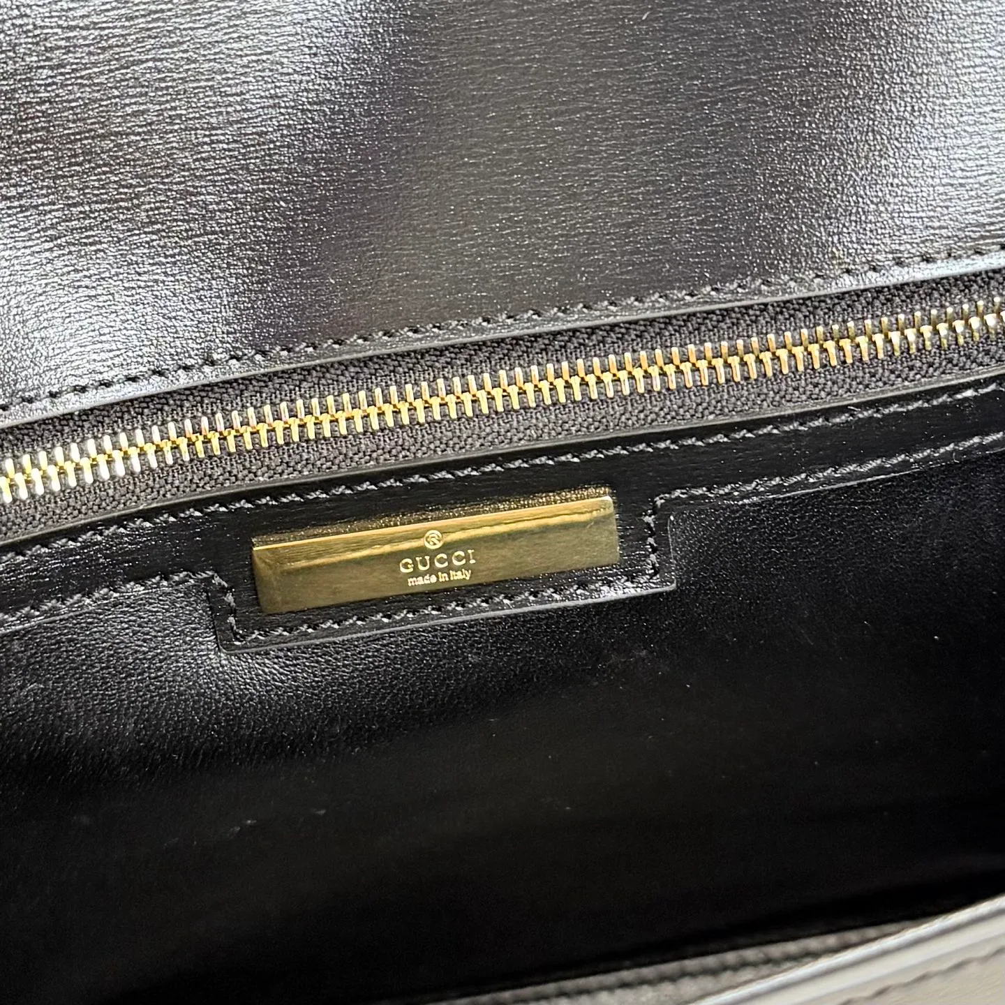Women's Classic Handbags GUCCI 17947818