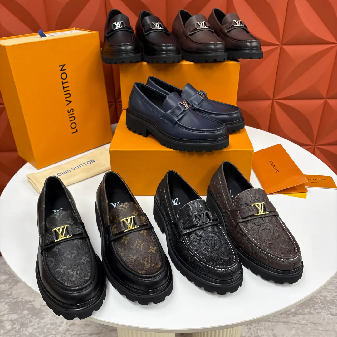Men's Loafers And Dress Shoes LOUIS VUITTON 17715951