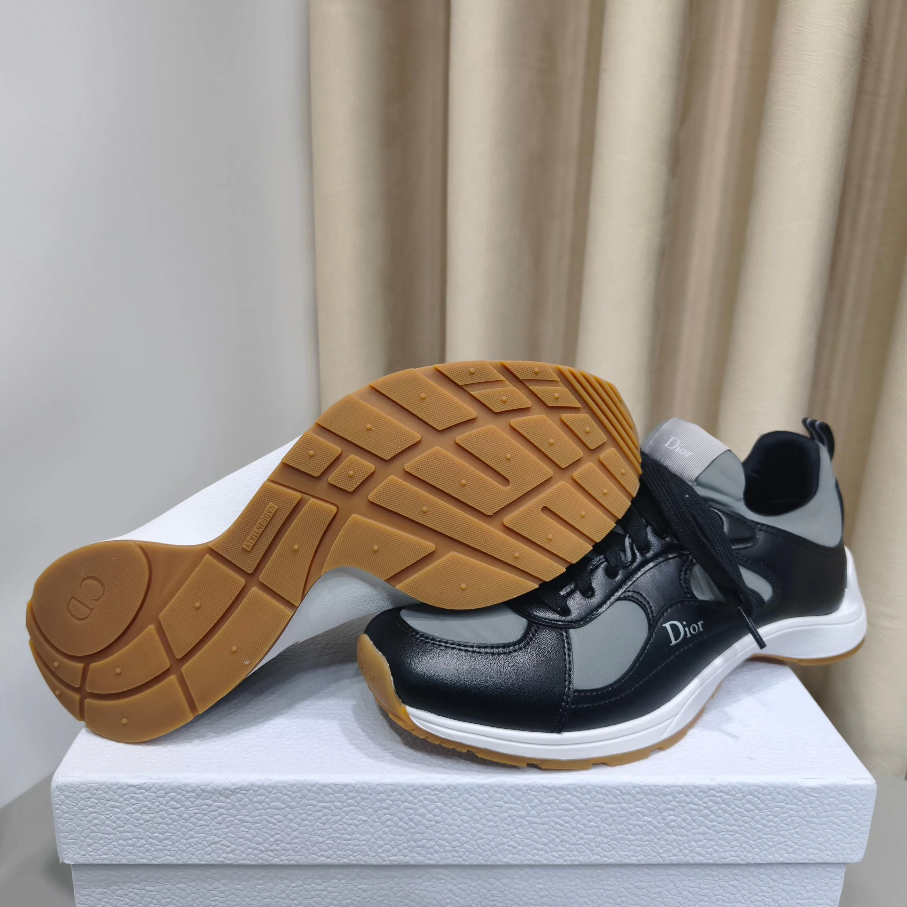 Men's Sneakers CHRISTIAN DIOR 17988889