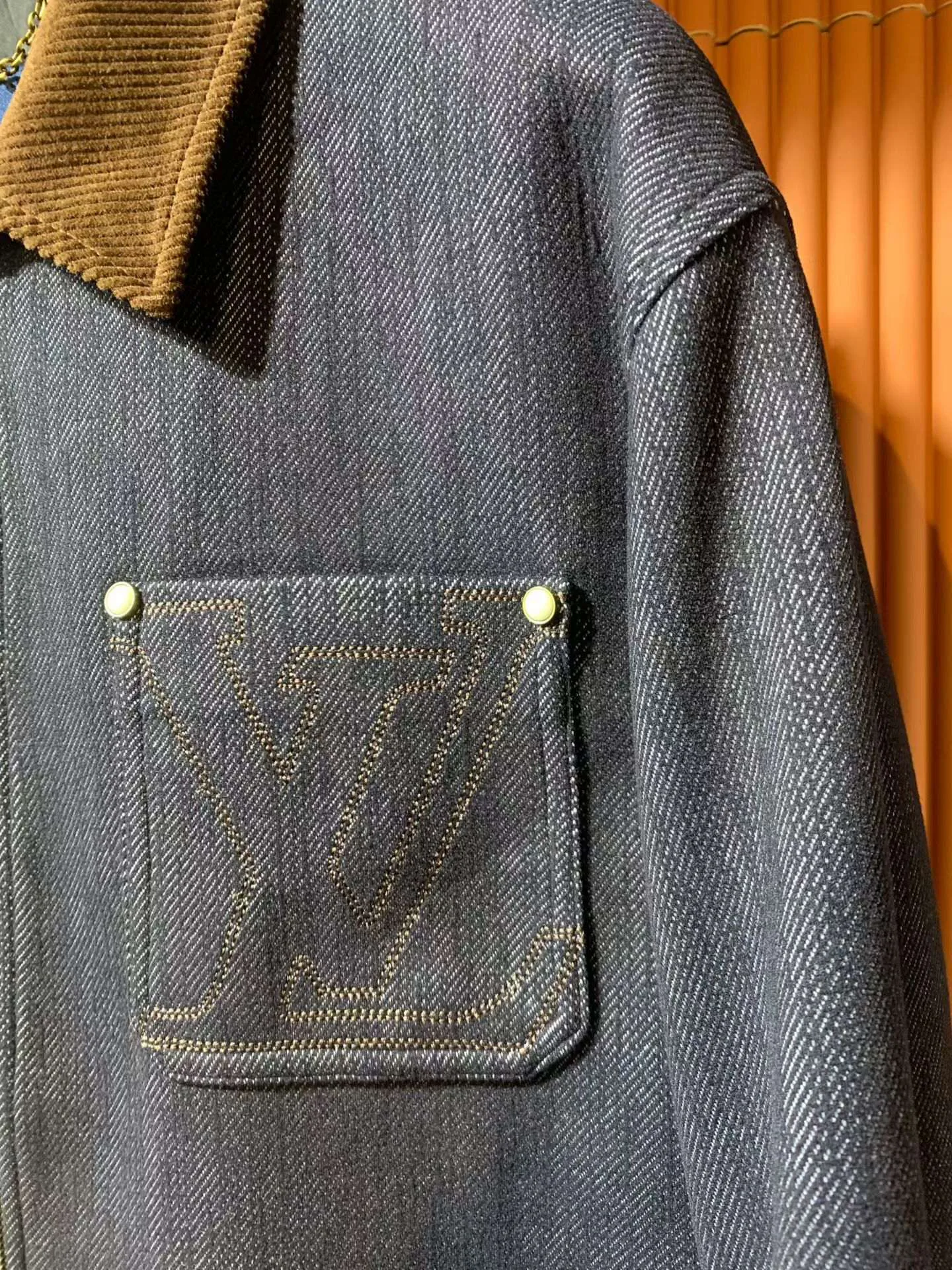 Куртки И Пуховики Мужские Louis Vuitton 18648910