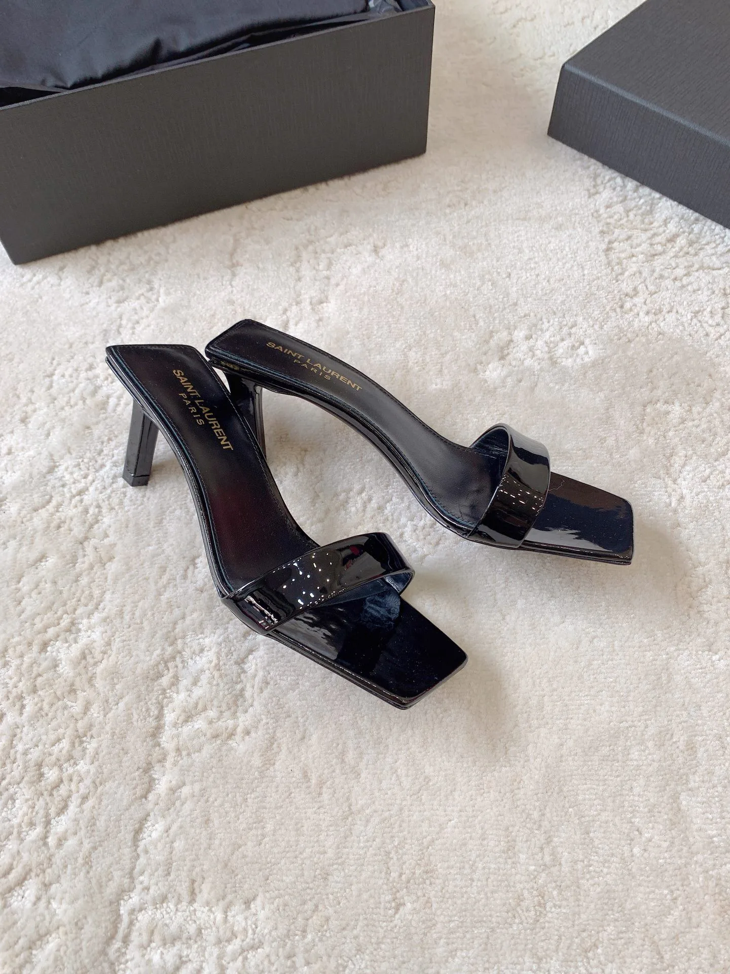 Women's Open-Toe Sandals SAINT LAURENT 17431939