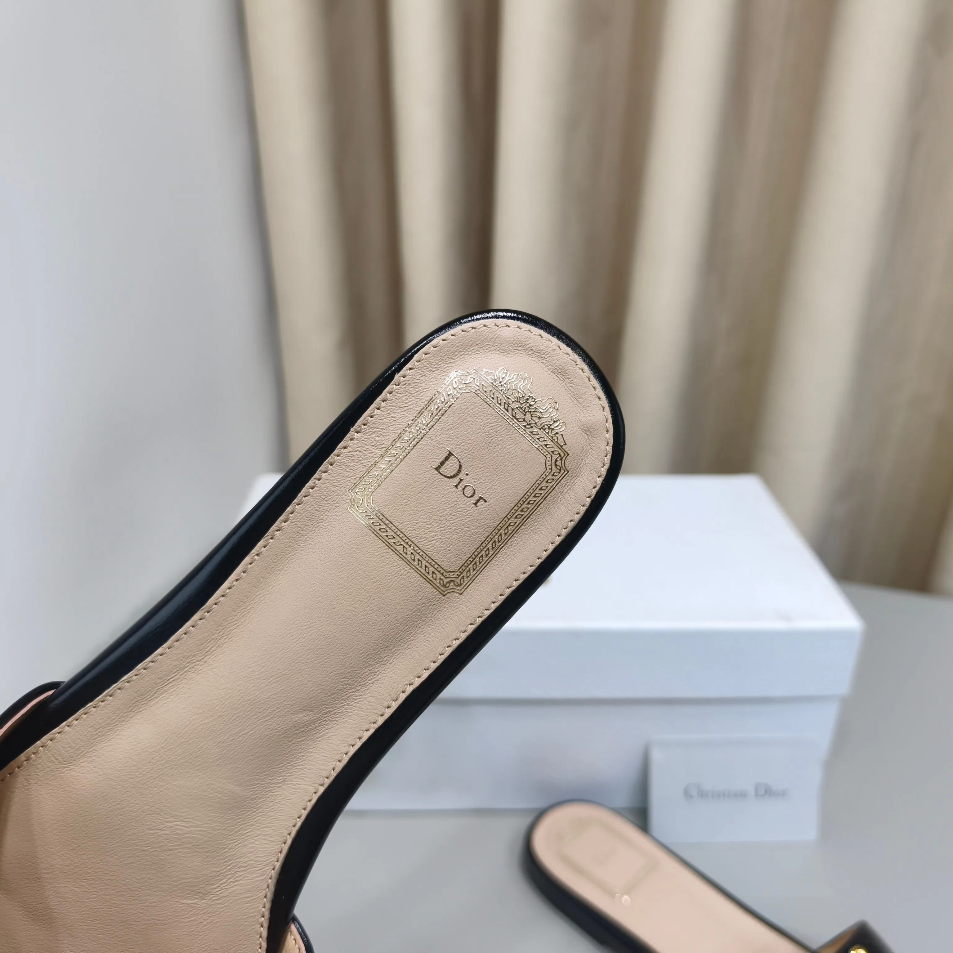 Women's Mules And Clogs CHRISTIAN DIOR 17988686