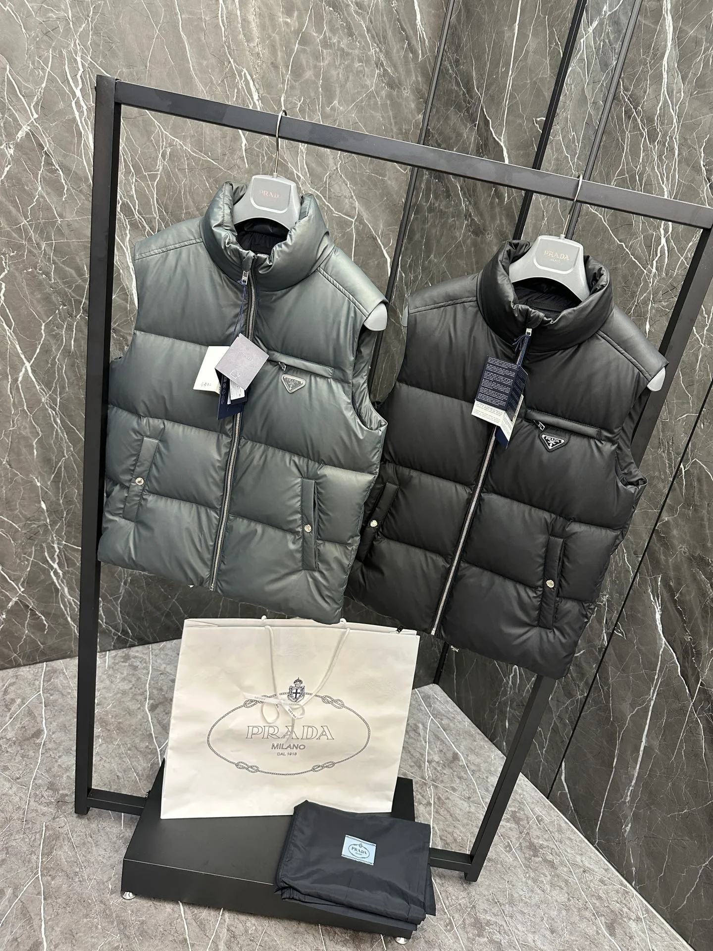 Women's Vests PRADA 17932030