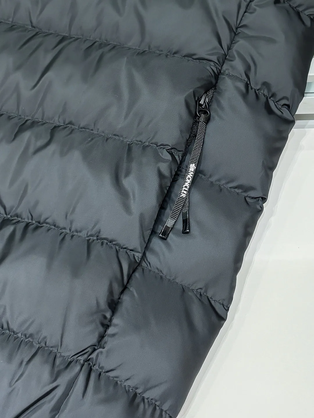 Куртки И Пуховики Мужские Moncler 18596622