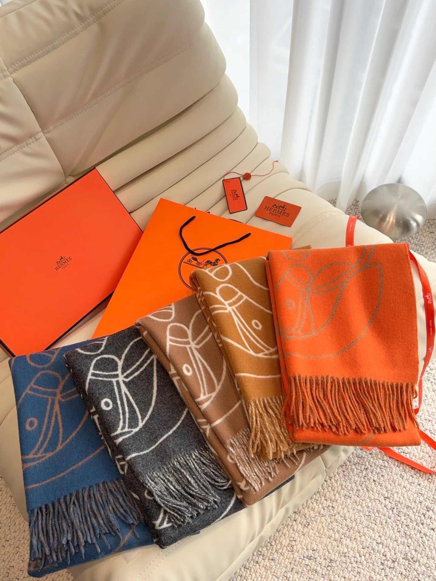 Scarves HERMES 18105406