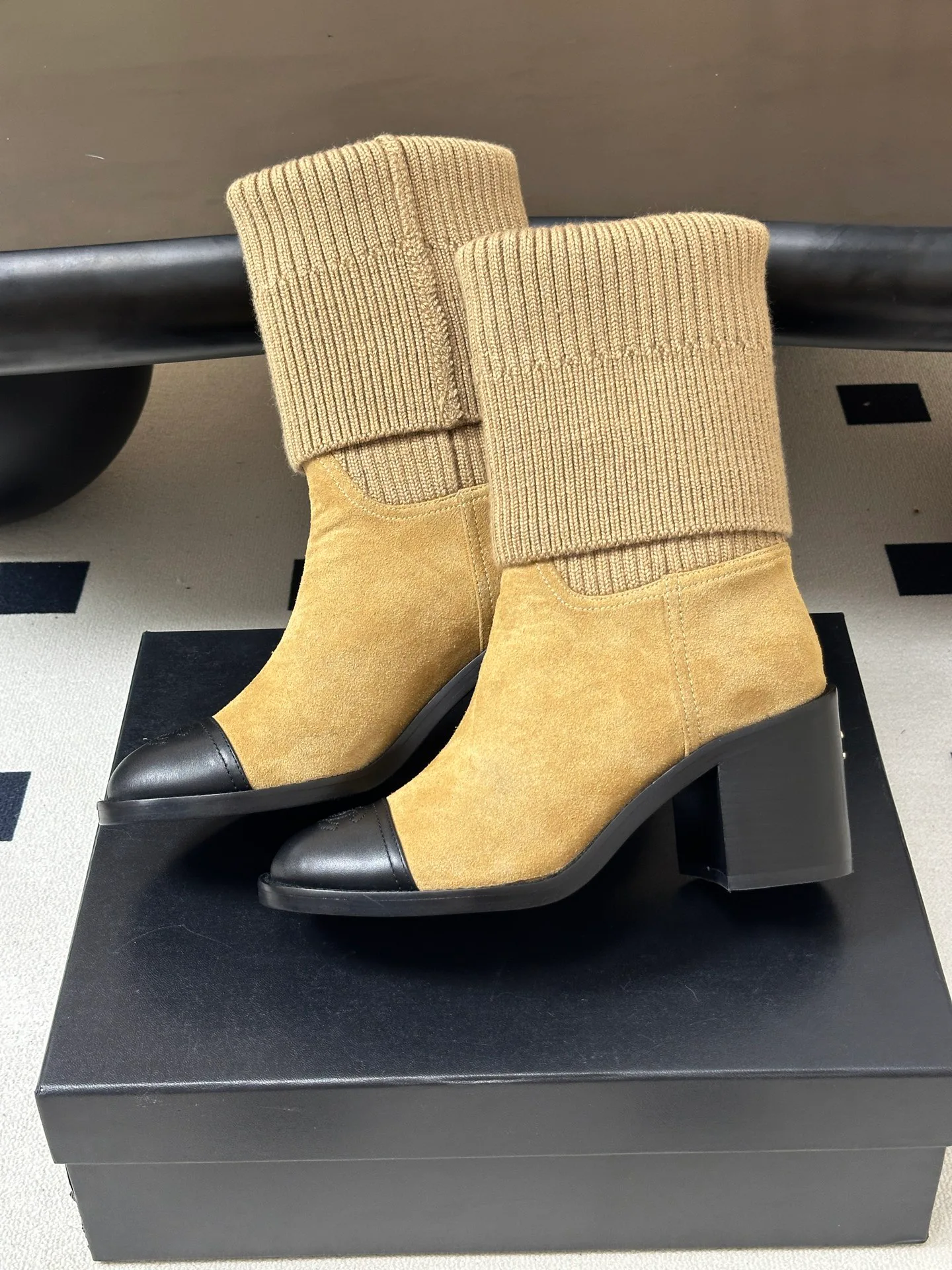 Women's Booties CHANEL 18049167