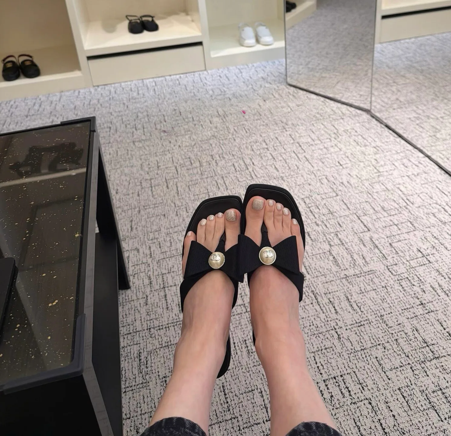 Women's Flip-Flops CHANEL 17331165