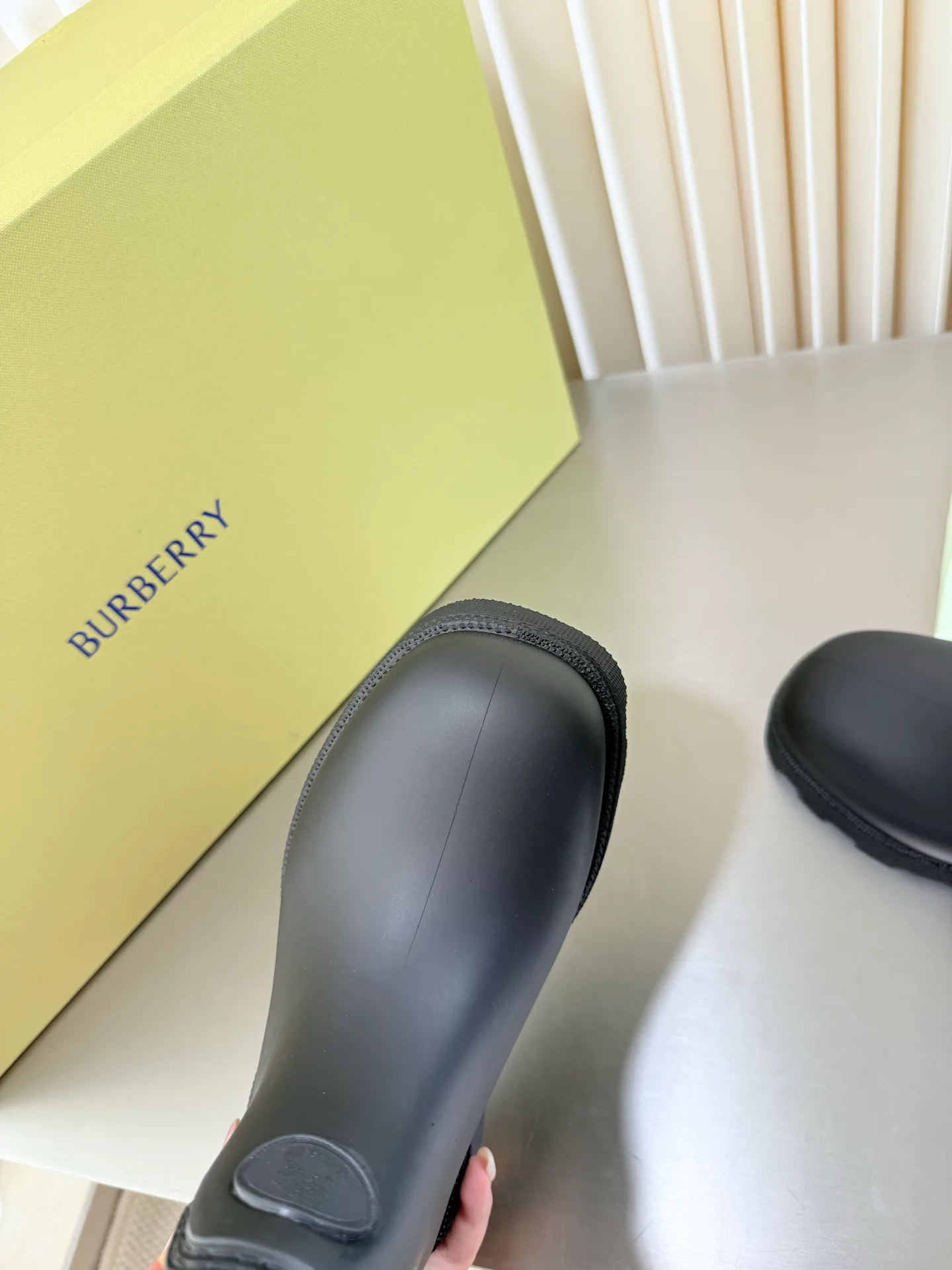 Women's Boots BURBERRY 18152392