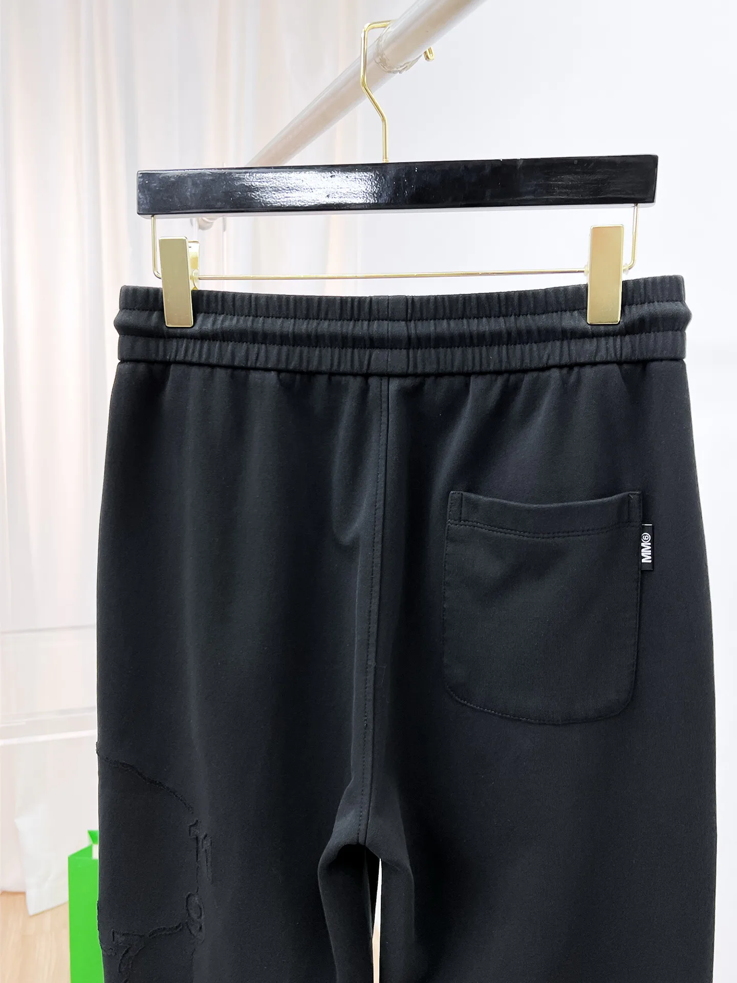 Men's Trousers MAISON MARGIELA 18399352