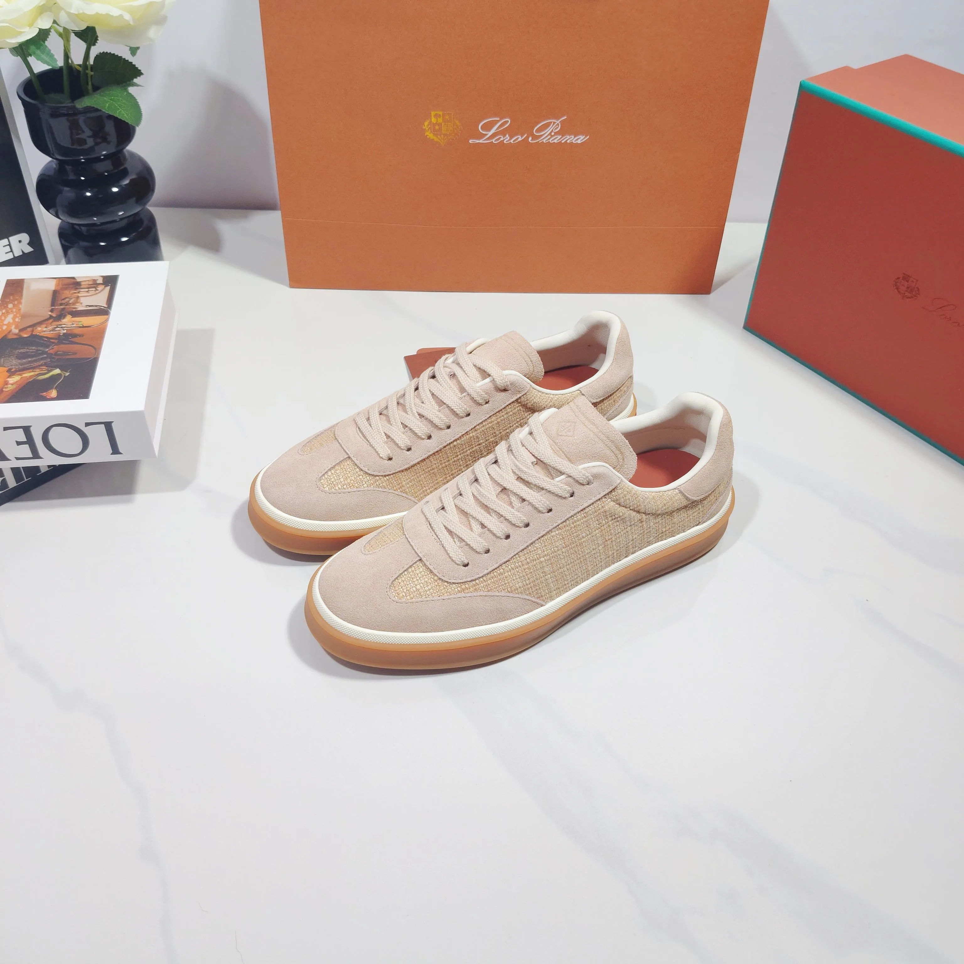 Women's Sneakers LORO PIANA 17961936