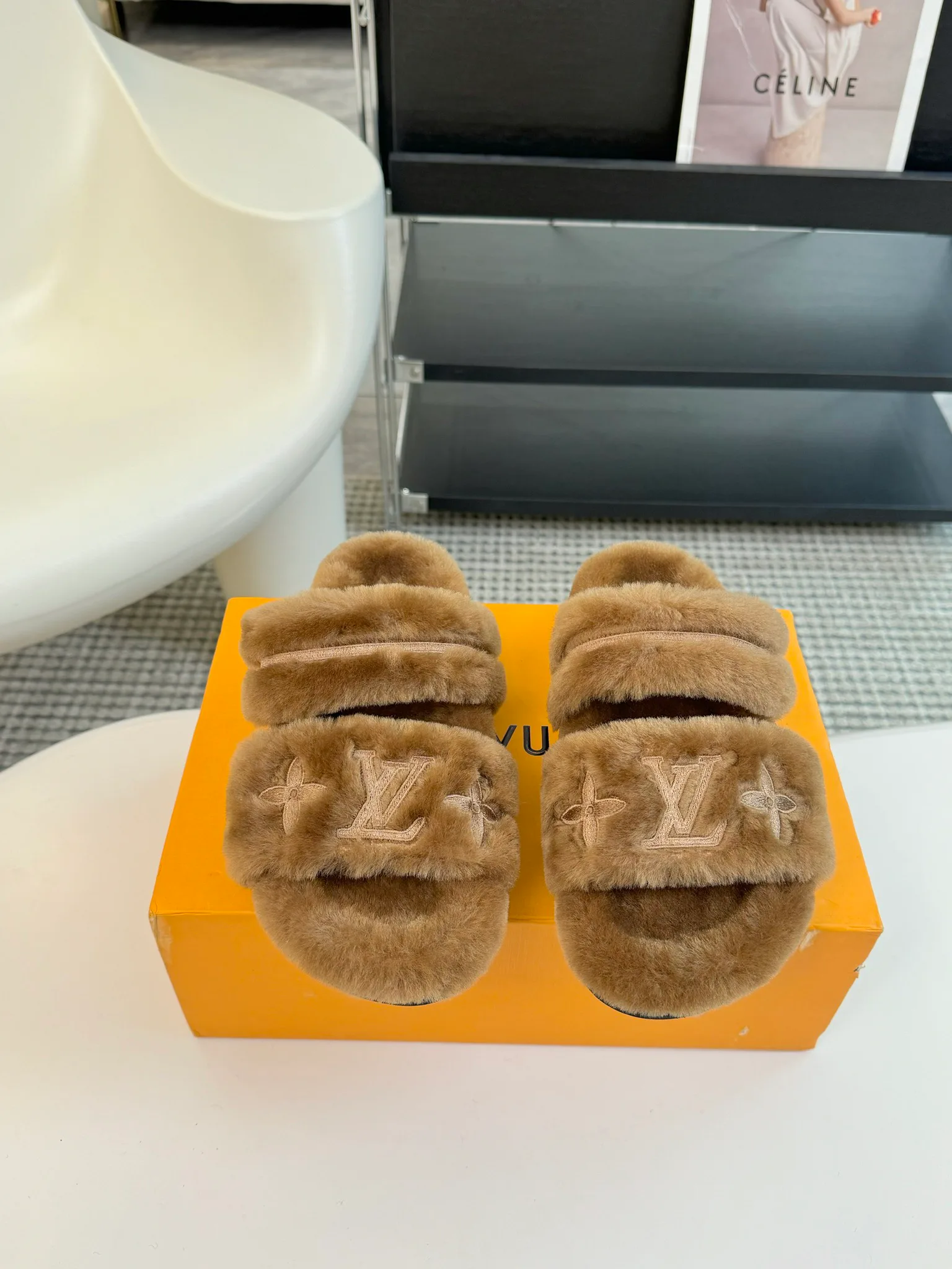 Women's Slippers LOUIS VUITTON 18209228