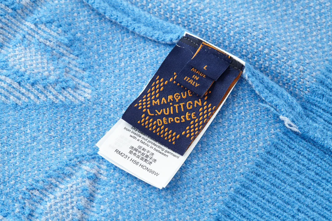 Women's Jumpers And Sweaters LOUIS VUITTON 18045845