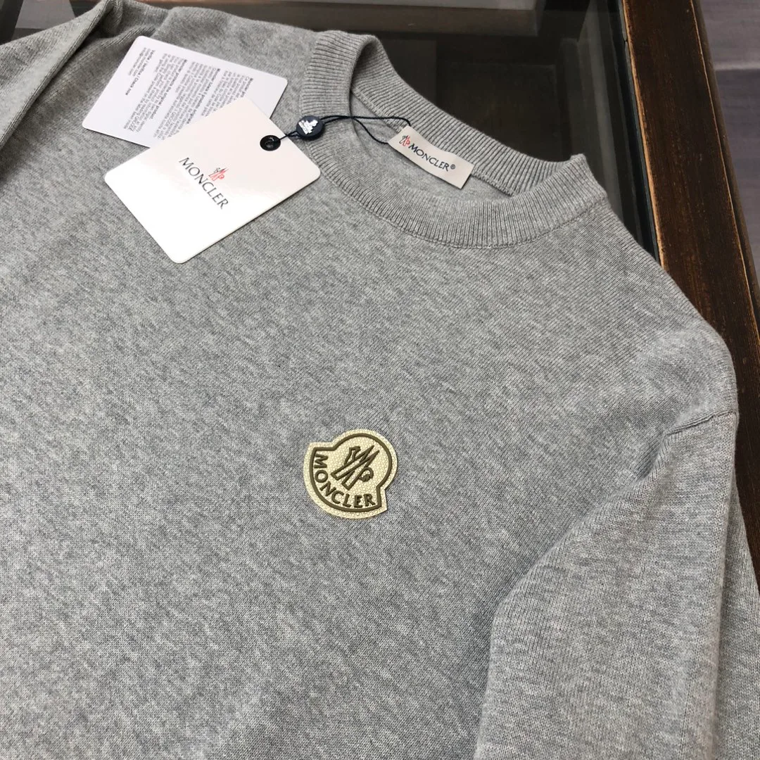 Men's Jumpers And Sweaters MONCLER 18002335