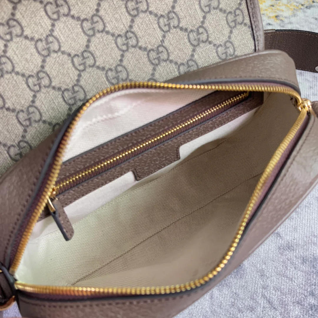 Women's Classic Handbags GUCCI 17449036