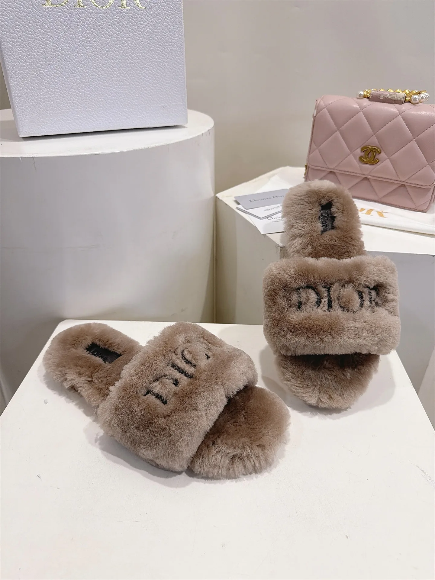 Women's Slippers CHRISTIAN DIOR 18419400