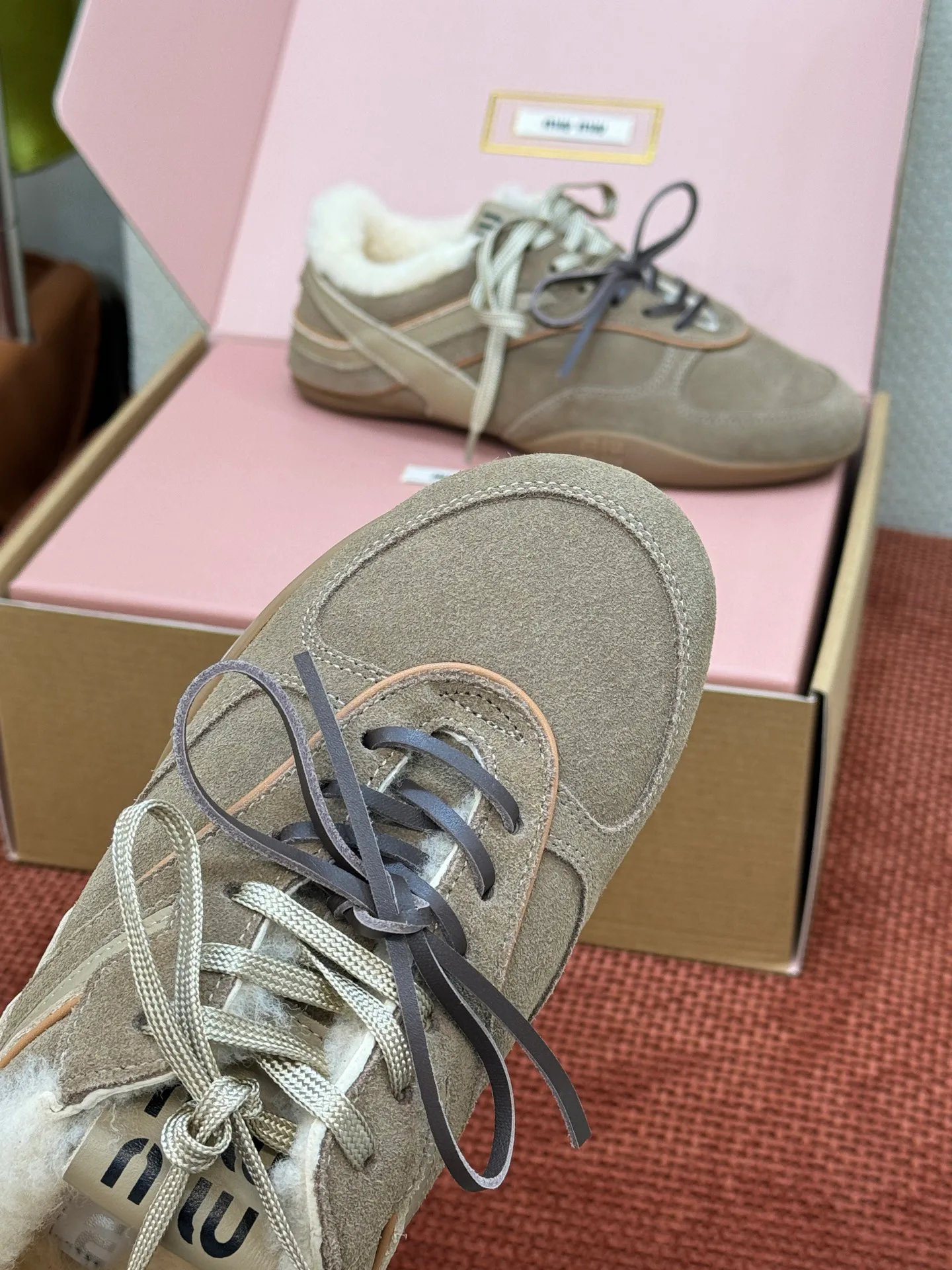 Women's Sneakers MIU MIU 18341950