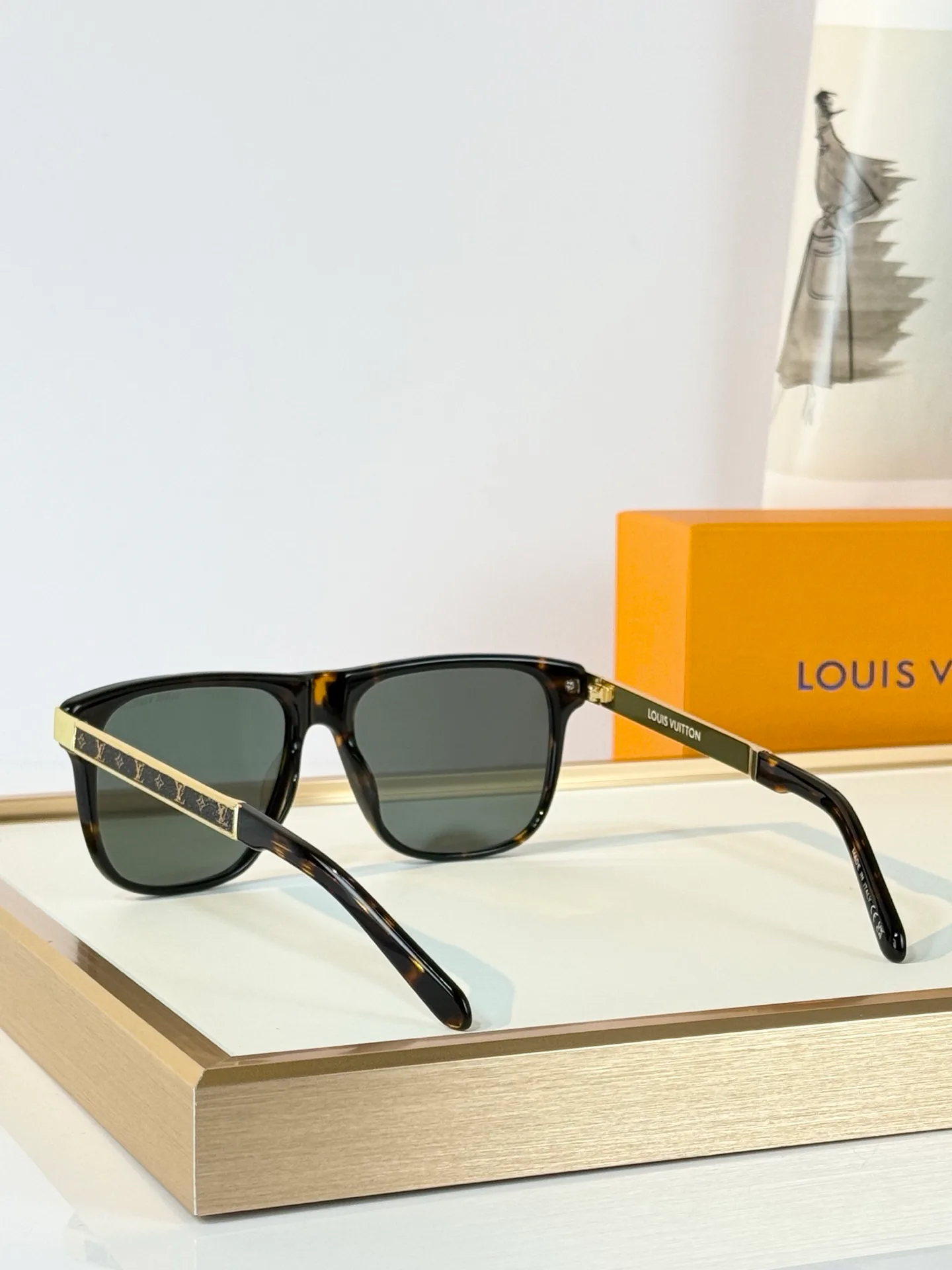 Glasses LOUIS VUITTON 18118087