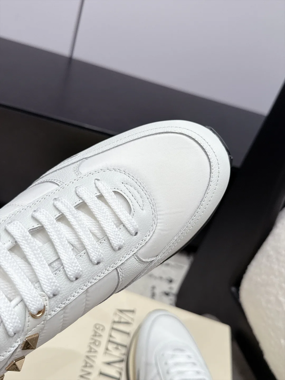 Women's Sneakers VALENTINO 17881059