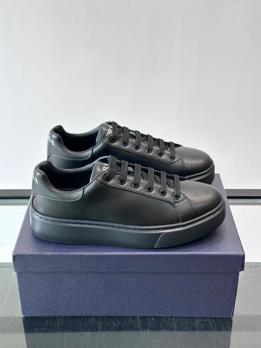 Men's Sneakers PRADA 17588527