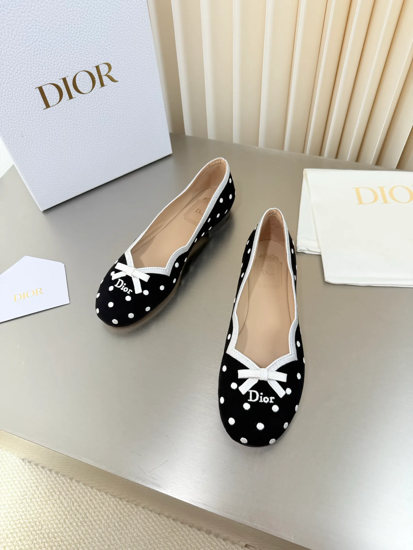 Women's Ballet Flats CHRISTIAN DIOR 18083074