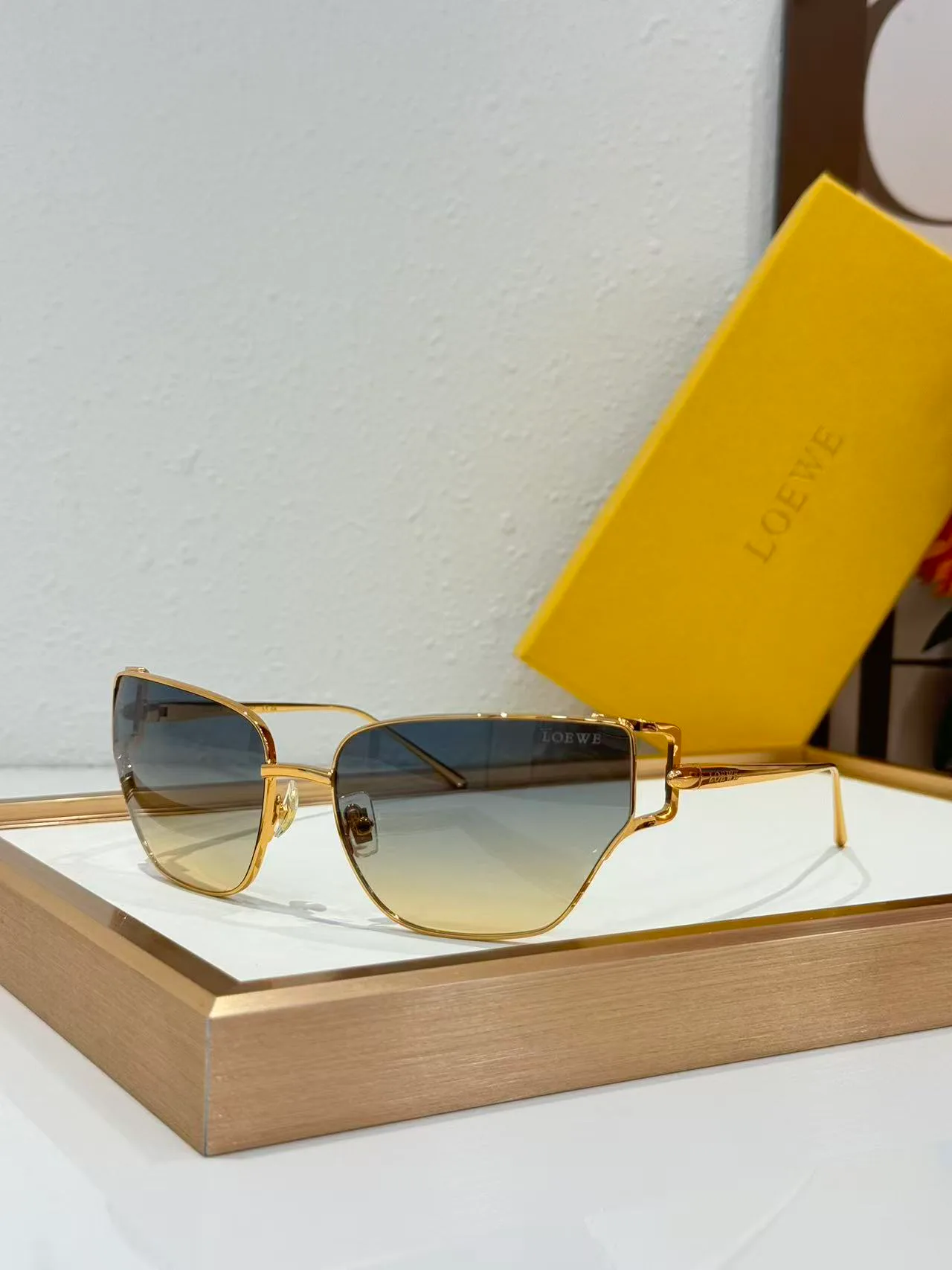 Glasses LOEWE 18226201