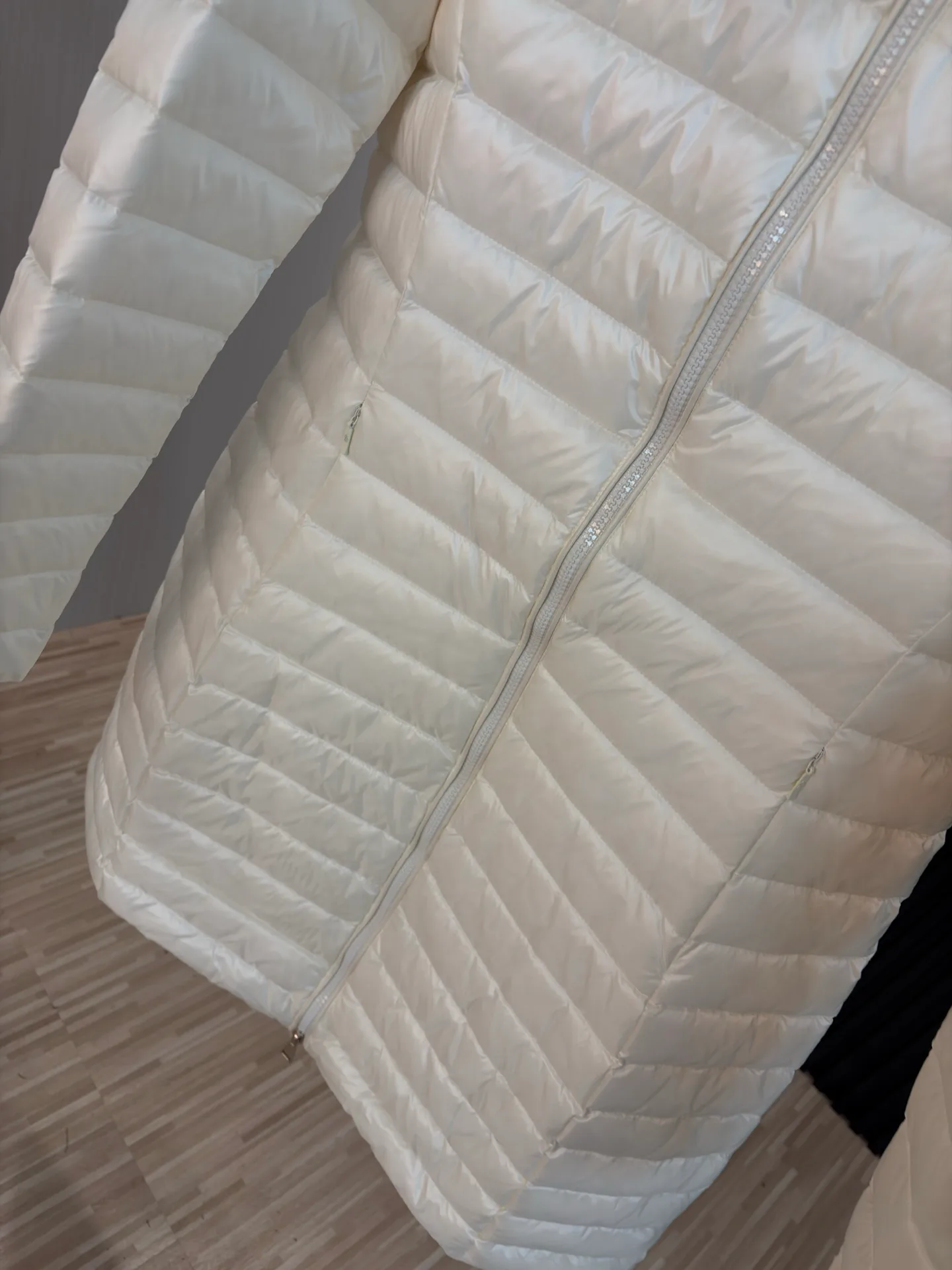 Men's Jackets And Down Jackets MONCLER 18434690