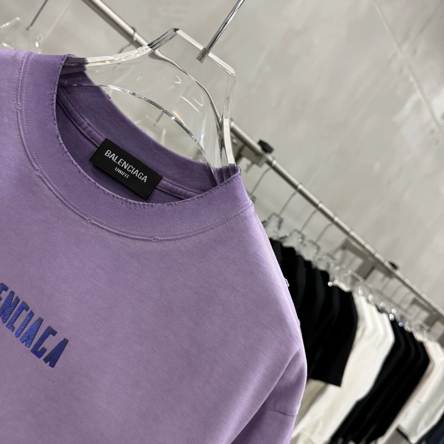 Men's T-Shirts BALENCIAGA 17881217