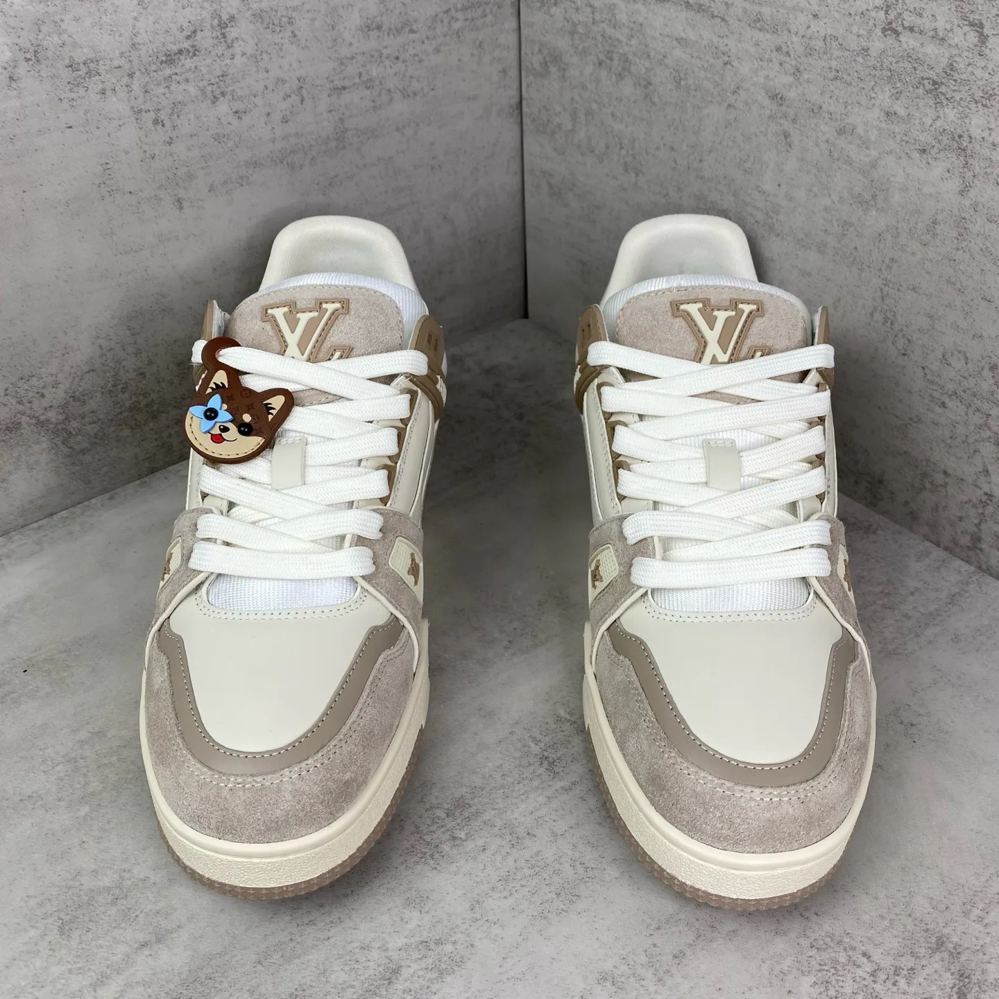 Women's Sneakers LOUIS VUITTON 17961751