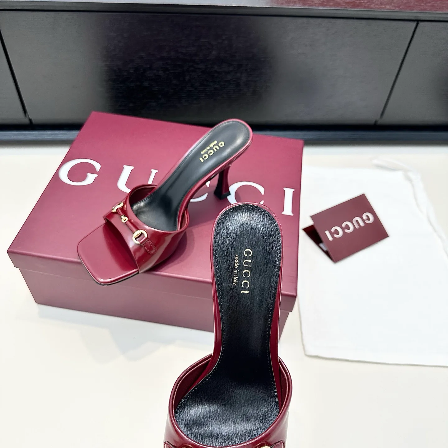 Women's Open-Toe Sandals GUCCI 17614700