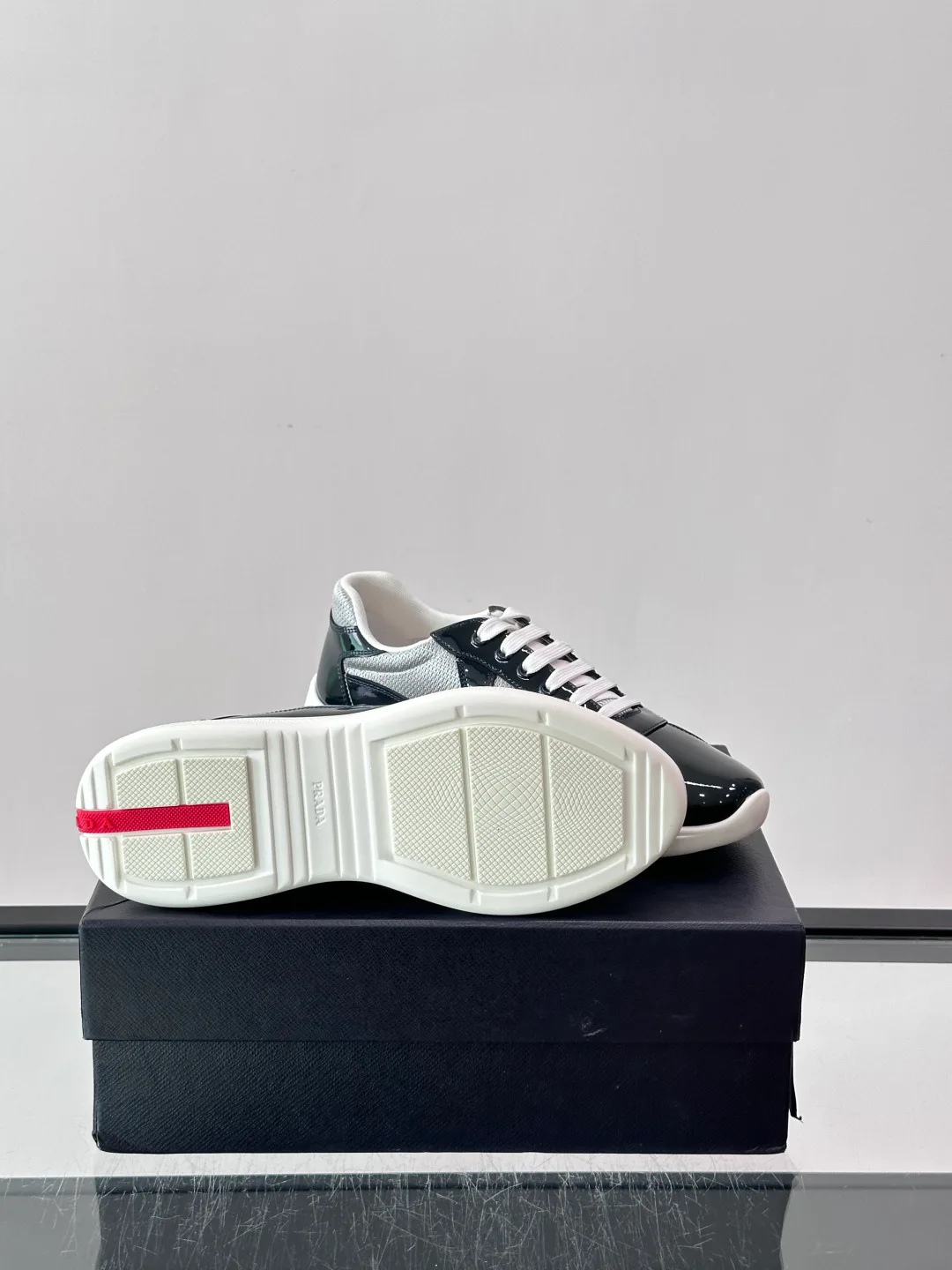 Men's Sneakers PRADA 17890519