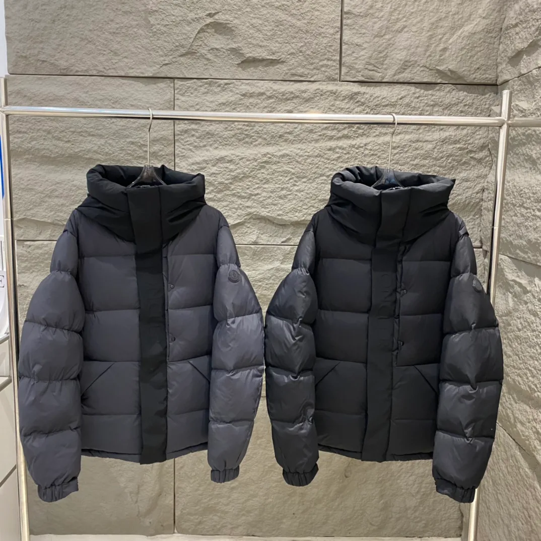 Куртки И Пуховики Мужские Moncler 18609637