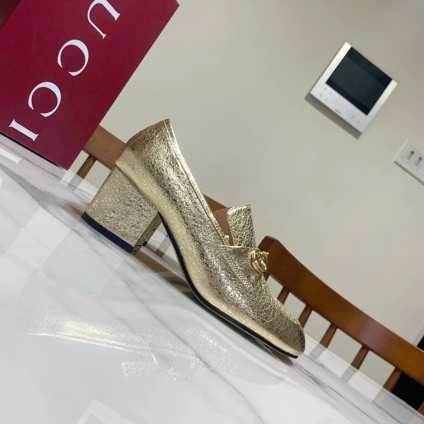 Women's Loafers And Moccasins GUCCI 17570589