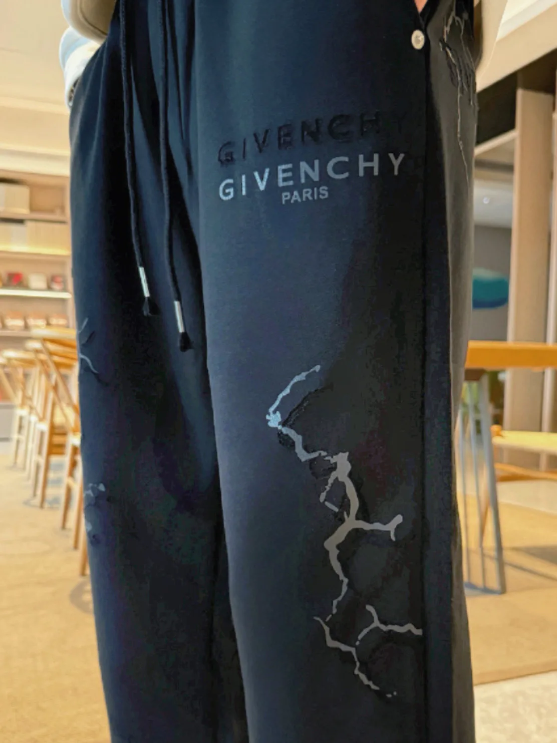 Men's Trousers GIVENCHY 18345771