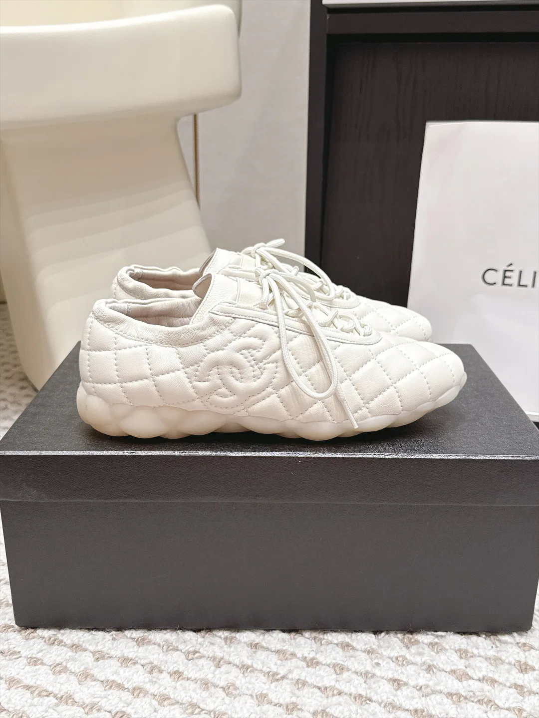 Women's Sneakers CHANEL 18034930