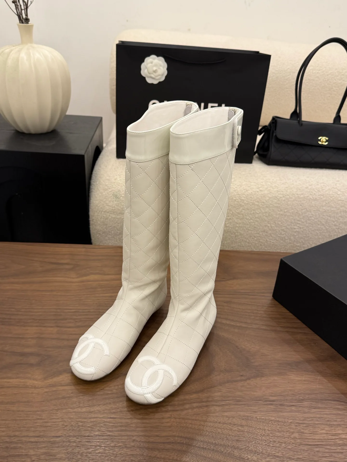 Women's Boots CHANEL 18275736