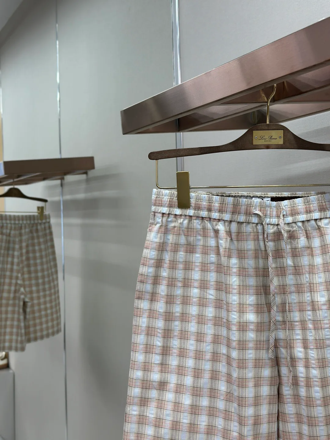 Men's Shorts LOEWE 17288601