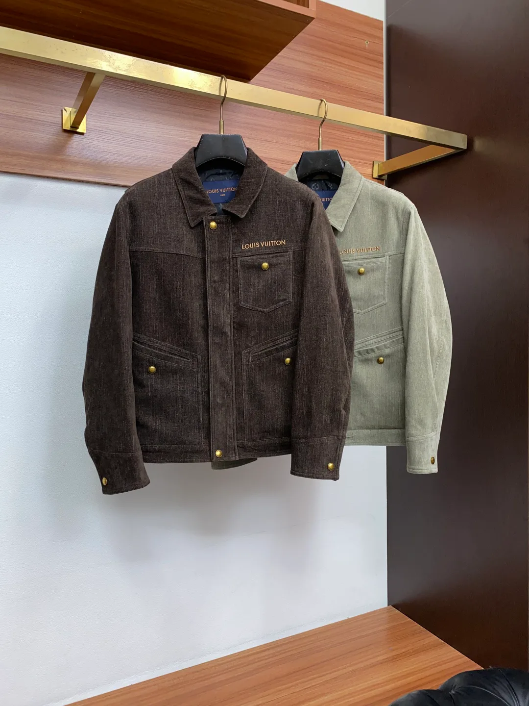 Men's Jackets And Down Jackets LOUIS VUITTON 18178634