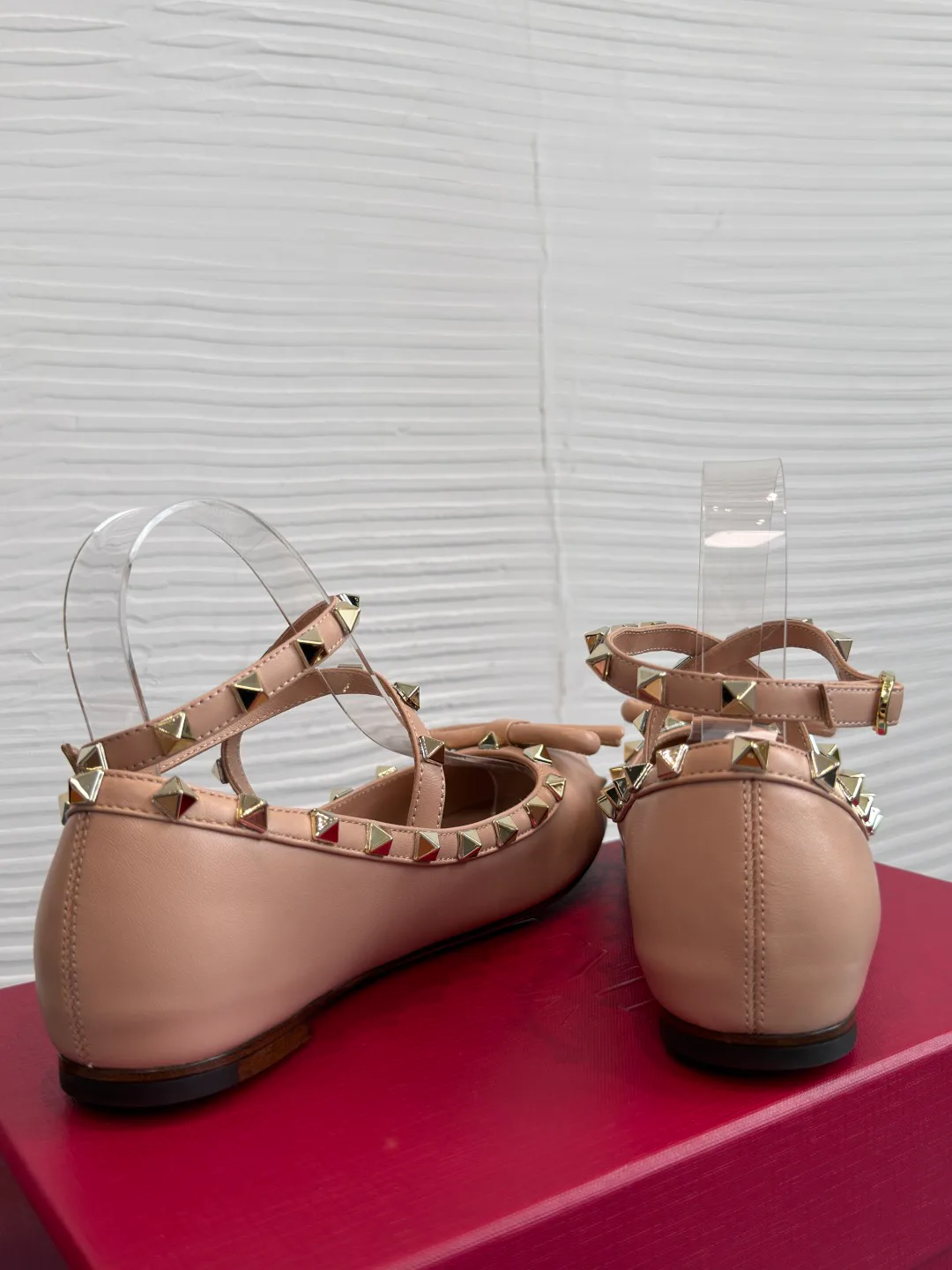 Women's Ballet Flats VALENTINO 18125365