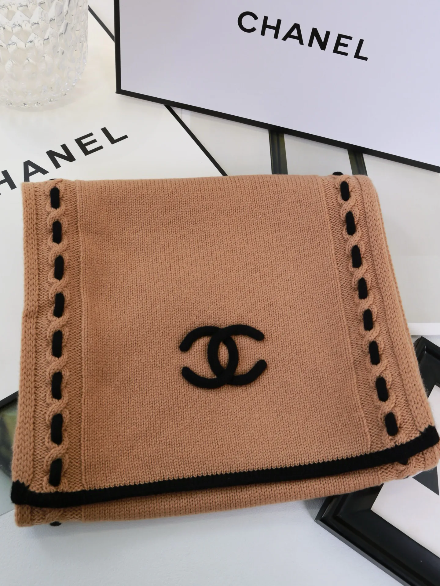 Hats CHANEL 18427045