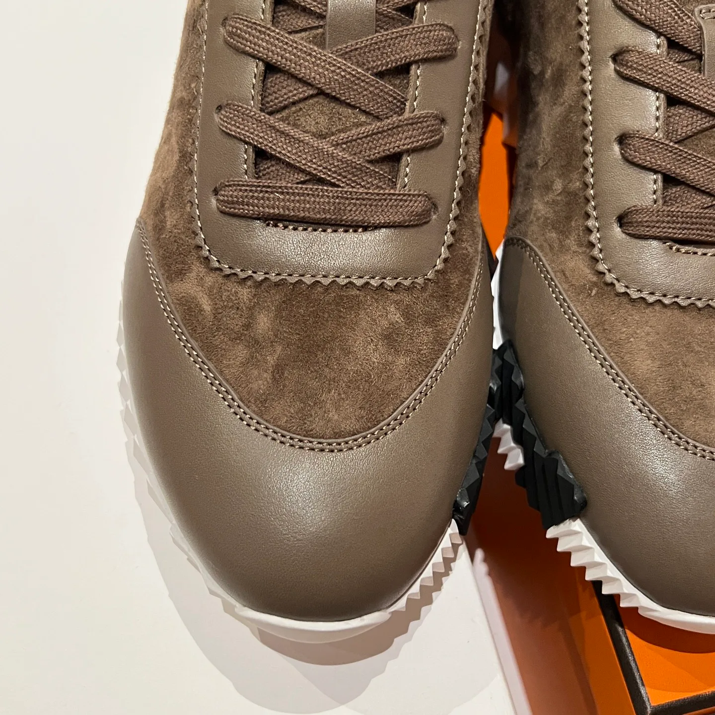 Women's Sneakers HERMES 18080324