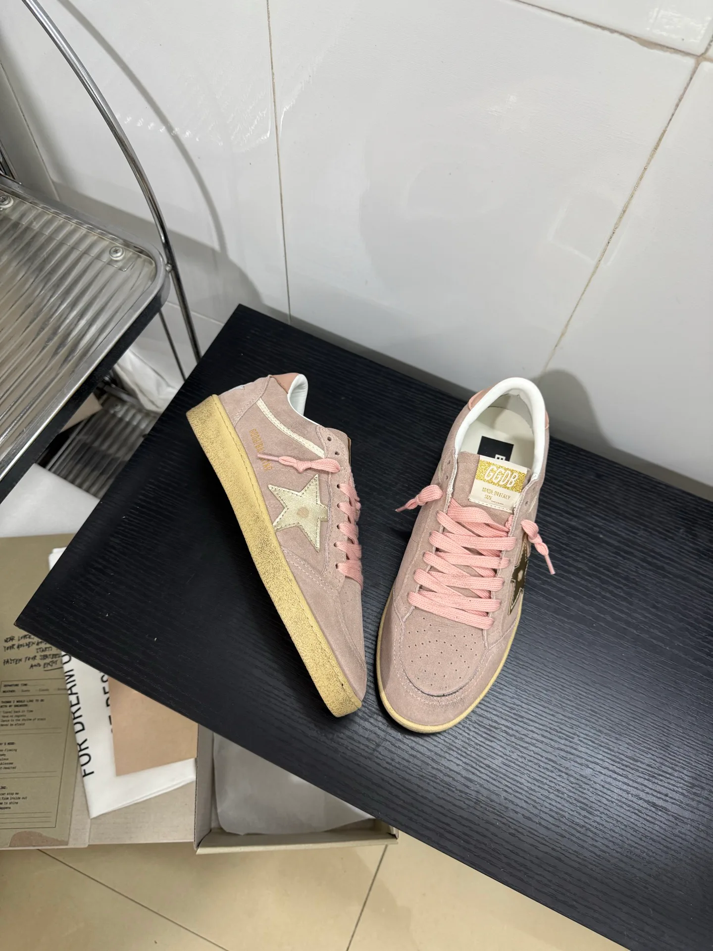 Women's Sneakers GOLDEN GOOSE 18211935