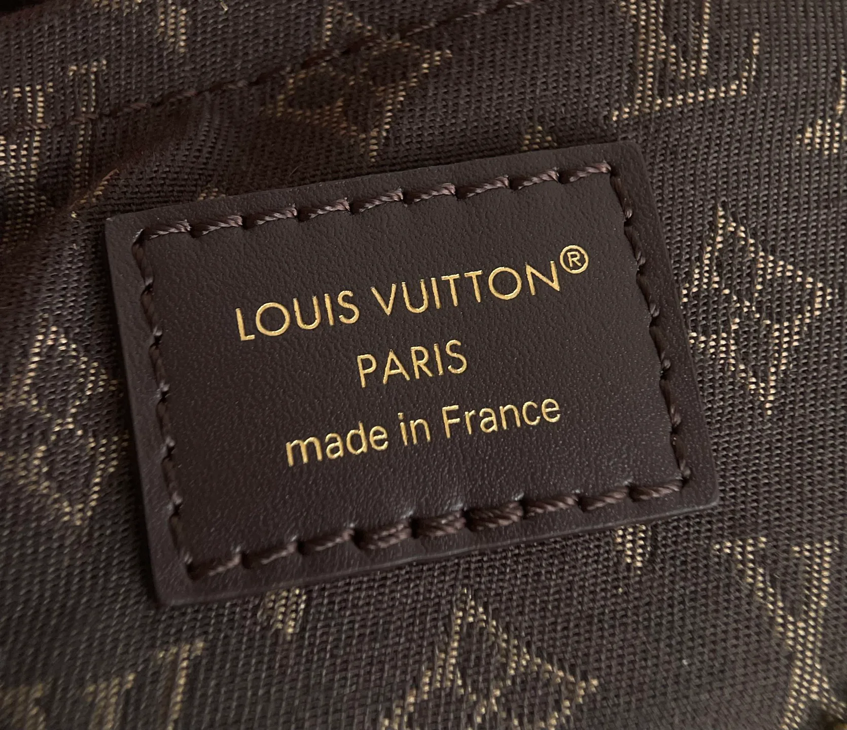 Women's Classic Handbags LOUIS VUITTON 18376615