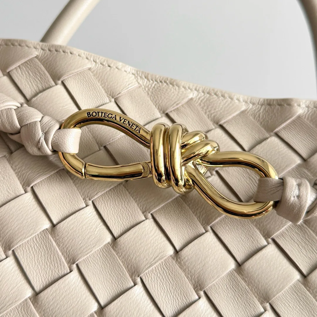 Women's Classic Handbags BOTTEGA VENETA 17792041