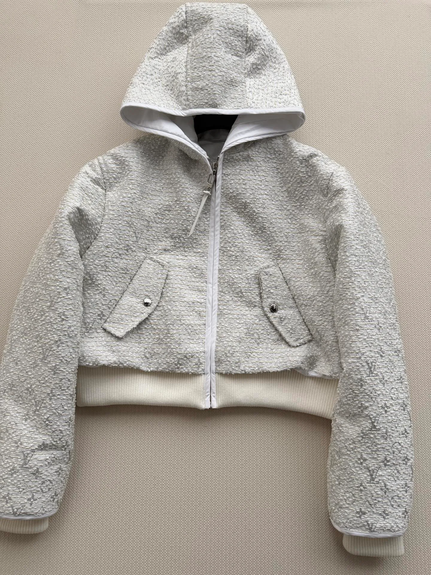 Women's Jackets And Down Jackets LOUIS VUITTON 18047168