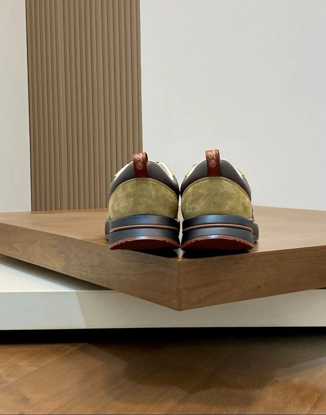 Men's Sneakers LORO PIANA 17932737