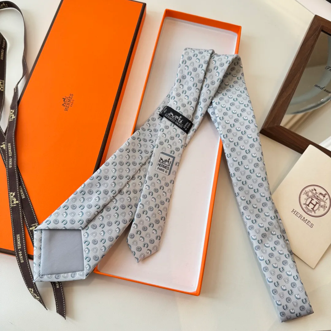 Silk Scarves HERMES 17448509