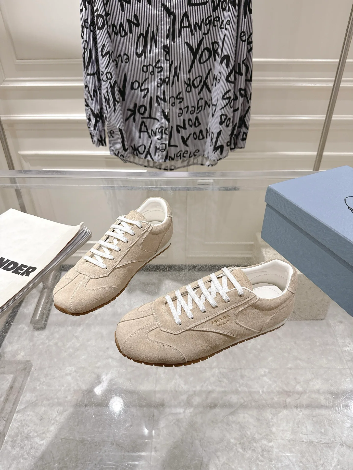 Women's Sneakers PRADA 18508344